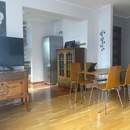 Kamienica Gdynska 35 Apartment Gdynia Bagian luar foto