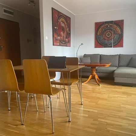 Kamienica Gdynska 35 Apartment Gdynia Bagian luar foto