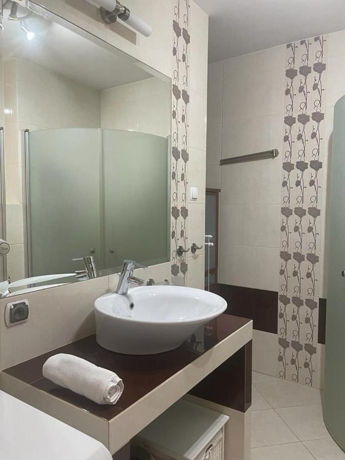 Kamienica Gdynska 35 Apartment Gdynia Bagian luar foto